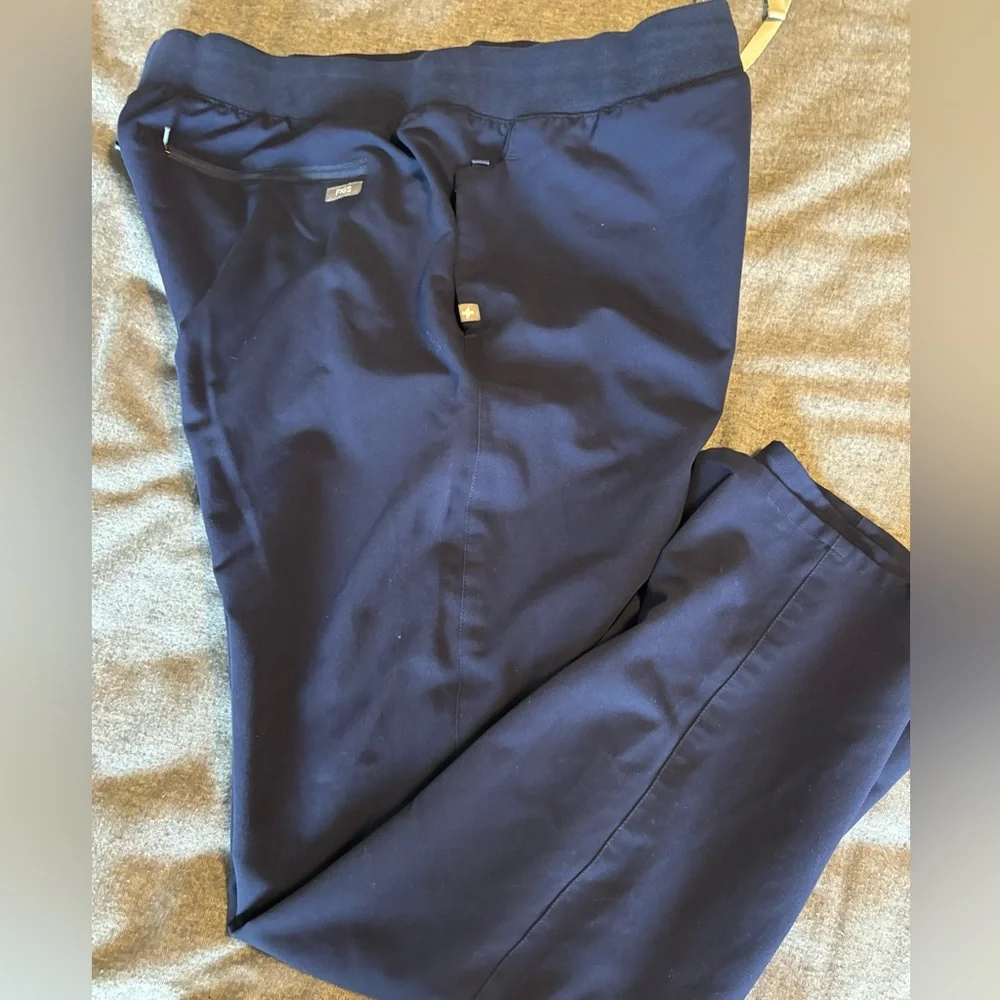Figs men's navy blue techincal collwction‎ scrubs size XXL